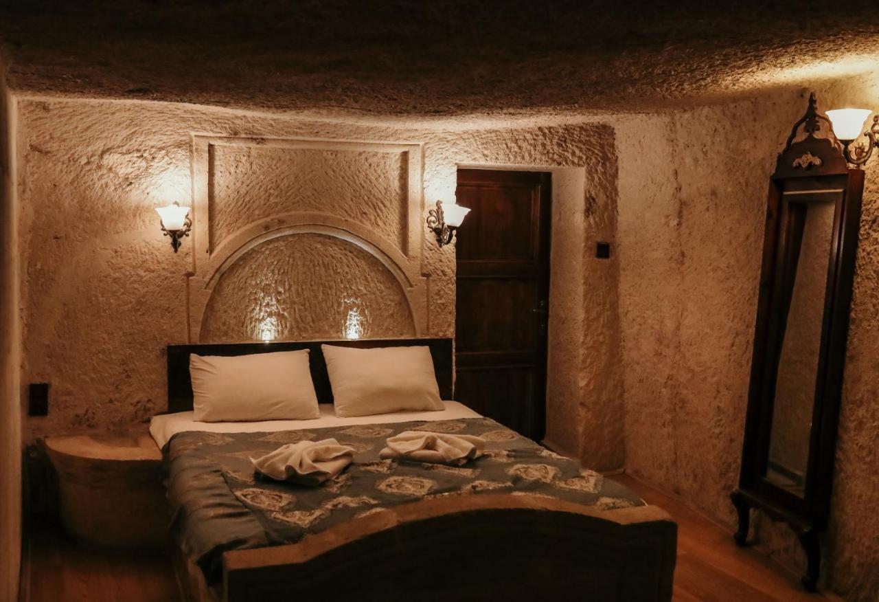 拉泽尔洞穴酒店 格雷梅 外观 照片